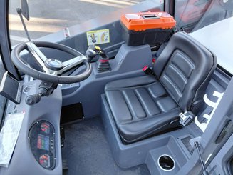 Telescopic loader Manitech T150H - 11