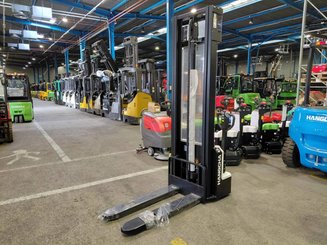 Штабелеры с электроприводом Hangcha CDD15-A2MC2-ISZ