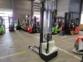 Штабелеры с электроприводом Hangcha CDD15-A2MC2-ISZ