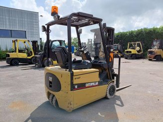 Трехопорные погрузчики Caterpillar EP16KT - 2