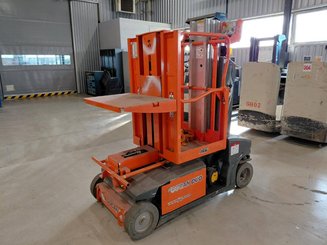 Строительный подъёмник с вертикальной мачтой JLG TOUCAN DUO