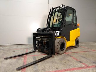Телескопический погрузчик JCB TLT30G-TCR
