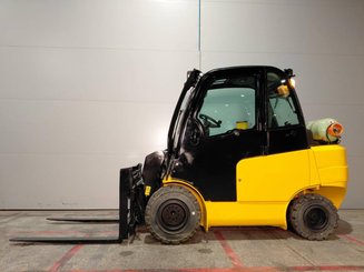Телескопический погрузчик JCB TLT30G-TCR
