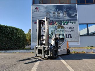 Четырехопорные погрузчики STILL RX60-50