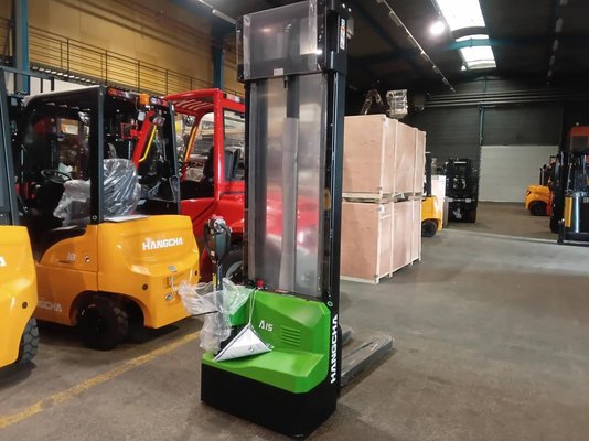 Штабелеры с электроприводом Hangcha CDD15-A2MC2-ISZ - 1