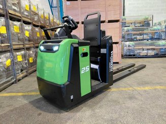 Четырехопорные погрузчики Hangcha CJD25-XT1-Li