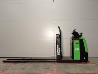 Четырехопорные погрузчики Hangcha CJD25-XT1-Li