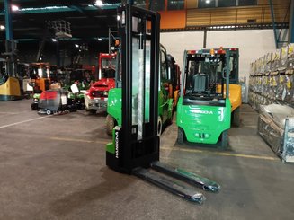 Штабелеры с электроприводом Hangcha CDD15-A2MC2-ISZ - 1