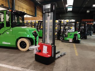 Штабелеры с электроприводом Hangcha CDD12-AMC2-L
