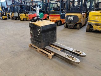 Трехсекционная Caterpillar NPV20N2
