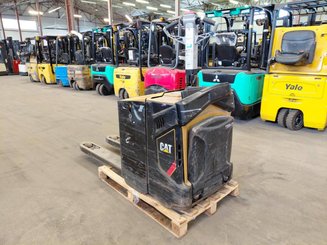 Трехсекционная Caterpillar NPV20N2