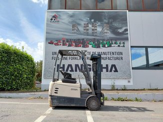 Четырехопорные погрузчики Crown SC6040-16