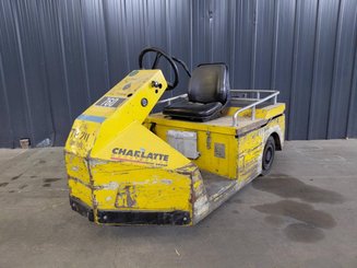 Tow tractor Charlatte TE206 - 1