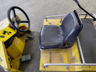Tow tractor Charlatte TE206 - 6