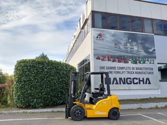 Четырехопорные погрузчики Hangcha XE25i ( CPD25-XEY2HA-SI )