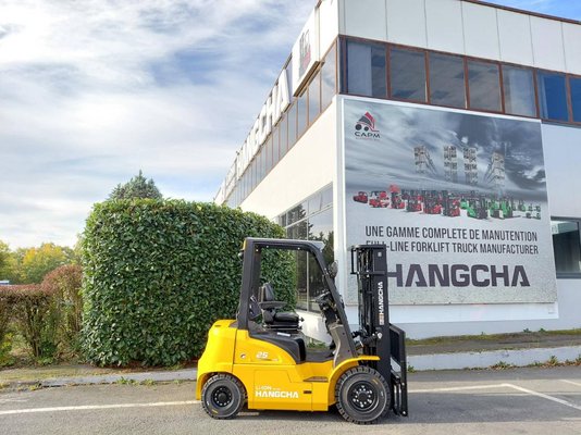 Четырехопорные погрузчики Hangcha XE25i ( CPD25-XEY2HA-SI ) - 1