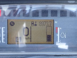 Четырехопорные погрузчики Caterpillar GP30NTD