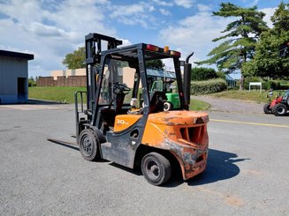 Четырехопорные погрузчики Doosan D30GP
