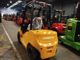Четырехопорные погрузчики Hangcha XE38i (CPD38-XEY2HA-SI)