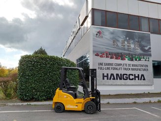 Четырехопорные погрузчики Hangcha XE18i (CPD18-XEY2HA-SI) 