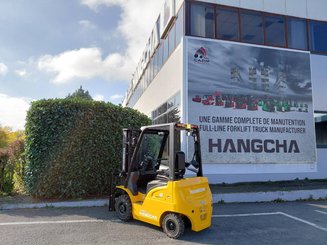 Четырехопорные погрузчики Hangcha XE18i (CPD18-XEY2HA-SI) 