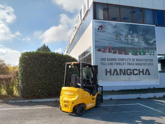 Четырехопорные погрузчики Hangcha XE18i (CPD18-XEY2HA-SI) 