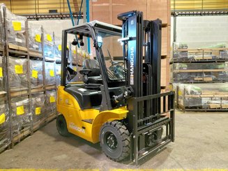 Четырехопорные погрузчики Hangcha XE15i (CPD15-XEY2HA-SI)