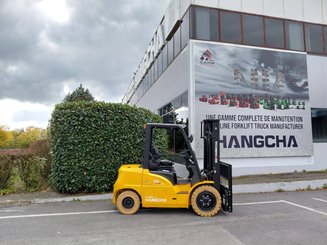 Электрический погрузчик Hangcha XE40Ci (CPD40-XEXY2-SI)