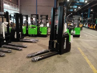 Штабелеры с электроприводом Hangcha CDD14-XT1-SiL (à levée initiale)