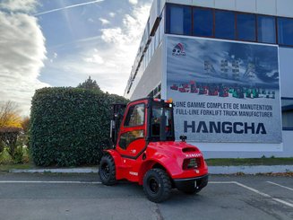 Внедорожный погрузчик Hangcha TT25-2