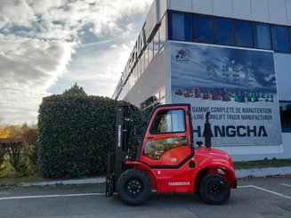 Внедорожный погрузчик Hangcha TT25-2