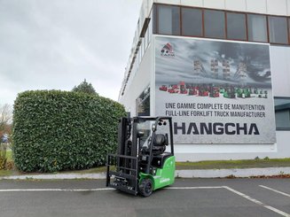 Трехопорные погрузчики Hangcha  XC3-18i (CPDS18-XCY2G-SI) 