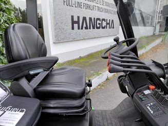 Трехопорные погрузчики Hangcha XC3-18i