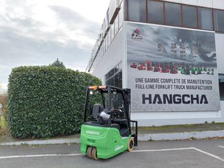 Трехопорные погрузчики Hangcha XC3-18i