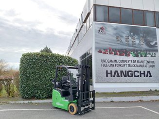 Трехопорные погрузчики Hangcha XC3-18i