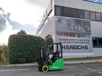 Трехопорные погрузчики Hangcha XC3-18i