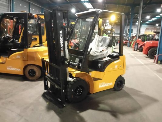 Четырехопорные погрузчики Hangcha XE15i (CPD15-XEY2HA-SI) - 1