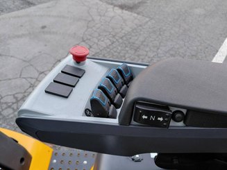 Четырехопорные погрузчики Hangcha XE20Ci ( CPD20-XEXY2HA-SI )