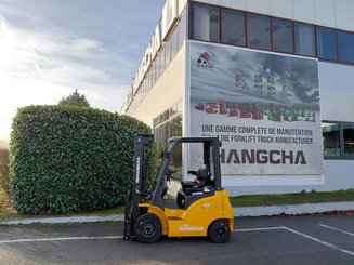 Четырехопорные погрузчики Hangcha XE20Ci ( CPD20-XEXY2HA-SI )