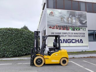 Четырехопорные погрузчики Hangcha XE35i (CPD35-XEY2HA-SI) - 1