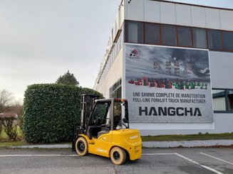 Четырехопорные погрузчики Hangcha XE35i (CPD35-XEY2HA-SI)