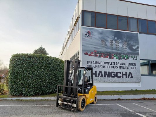 Четырехопорные погрузчики Hangcha XE35i (CPD35-XEY2HA-SI) - 1