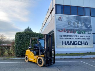 Четырехопорные погрузчики Hangcha XE35i (CPD35-XEY2HA-SI) - 1