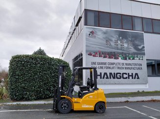 Четырехопорные погрузчики Hangcha XE25i ( CPD25-XEY2HA-SI )