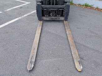 Четырехопорные погрузчики Hyster H3.00FT
