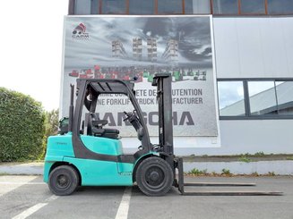 Четырехопорные погрузчики Hyster H3.00FT