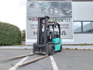 Четырехопорные погрузчики Hyster H3.00FT