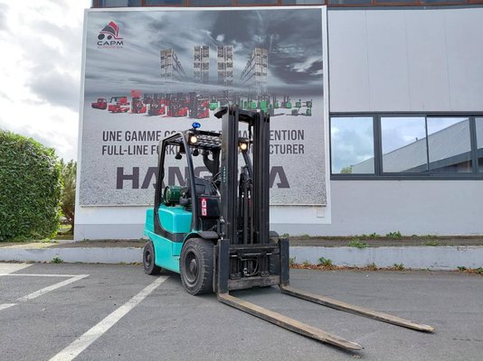 Четырехопорные погрузчики Hyster H3.00FT - 1