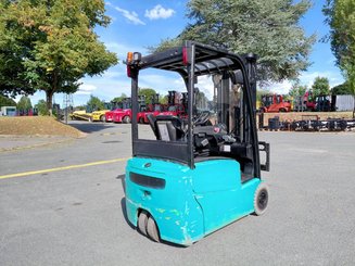 Трехопорные погрузчики Hyster J160XNT