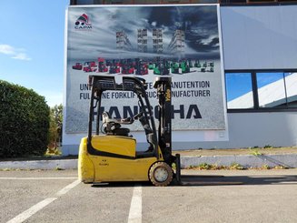 Трехопорные погрузчики Yale ERP18VTL